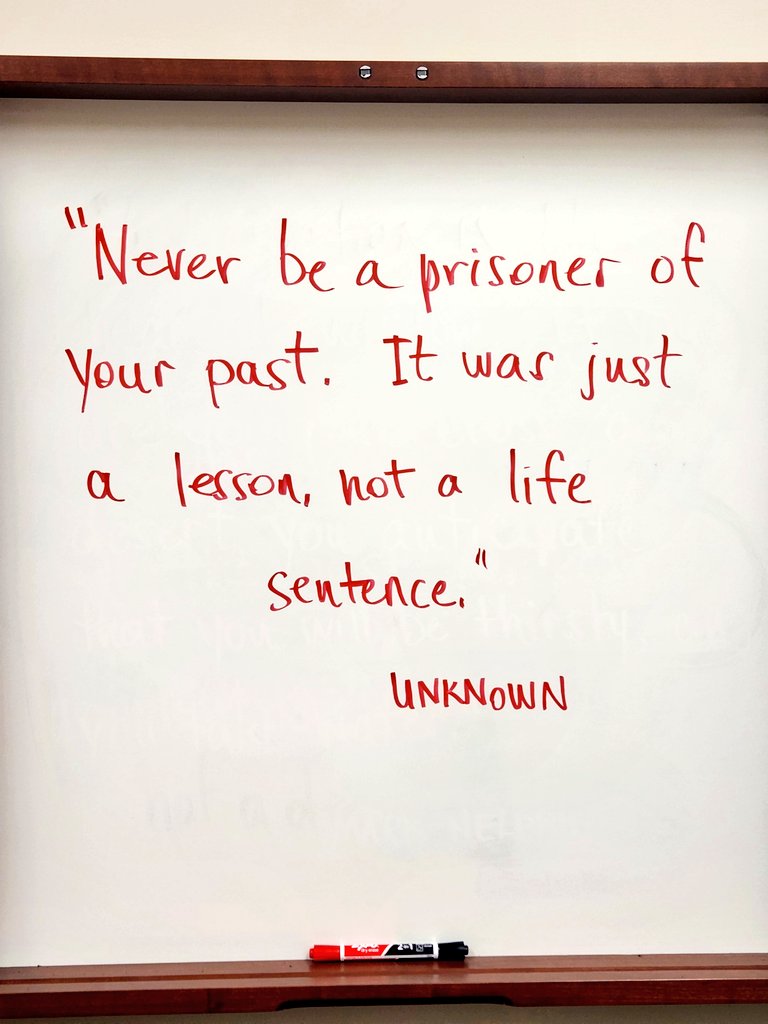 pelvera's tweet image. #qotd
#learningtoletgo
#breakfree 
#prisonbreak 
#moveonkeeplesson 
#perspectiveseeking
#dropthemillstone 
#focusontransition
@FCCagriculture