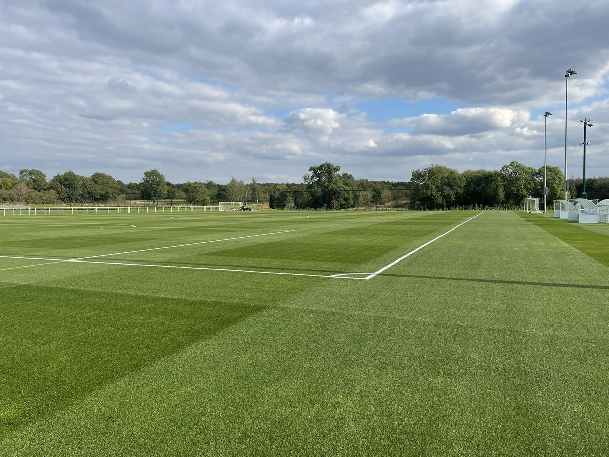 Really starting to see the results show from last weeks double pass of the rake ! Getting better day by day ! Team js doing great over the whole park 👏