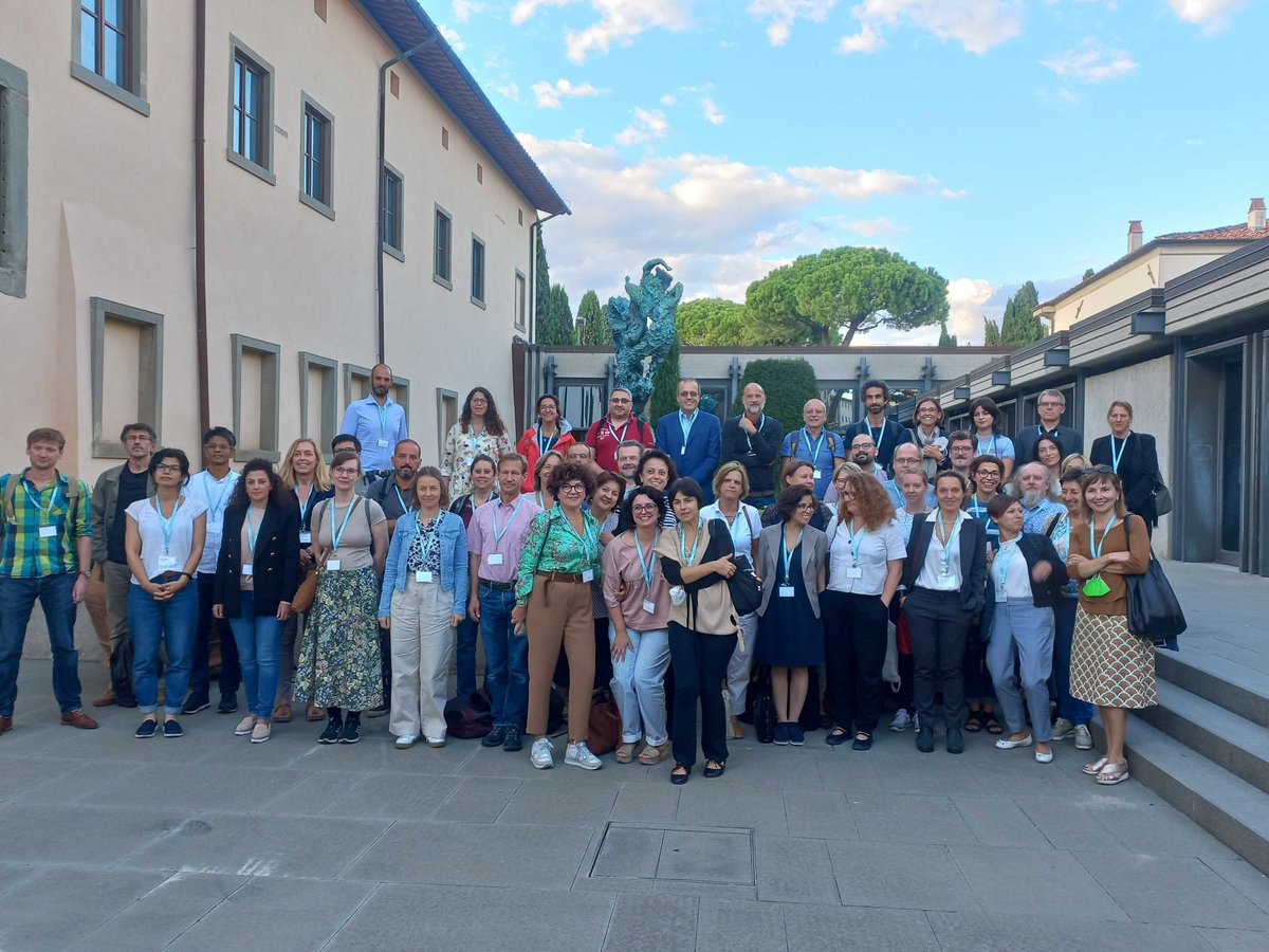 🏁Here we're at the KoM! 44 partners from 18 countries will work over the next 3 years to raise the level of competence in #OpenScience and #FAIR #RDM among professionals and researchers