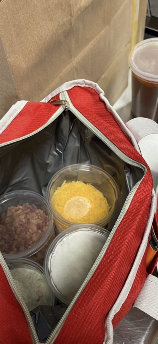 junkyarddogsOH's tweet image. Another “Torg &amp;amp; Elliott Tailgater” awaiting pickup before last weekends rout of UToledo. Don’t get shutout this Saturday, order today  junkyardhotdogs.com or give us a call @ (614) 987-5023.