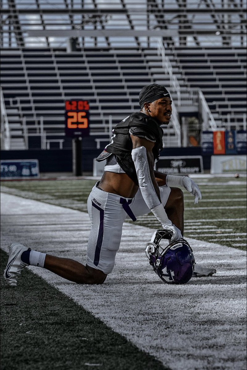 DBank5_'s tweet photo. on a race with myself, I don't see nobody. https://t.co/w6YQudyqIf