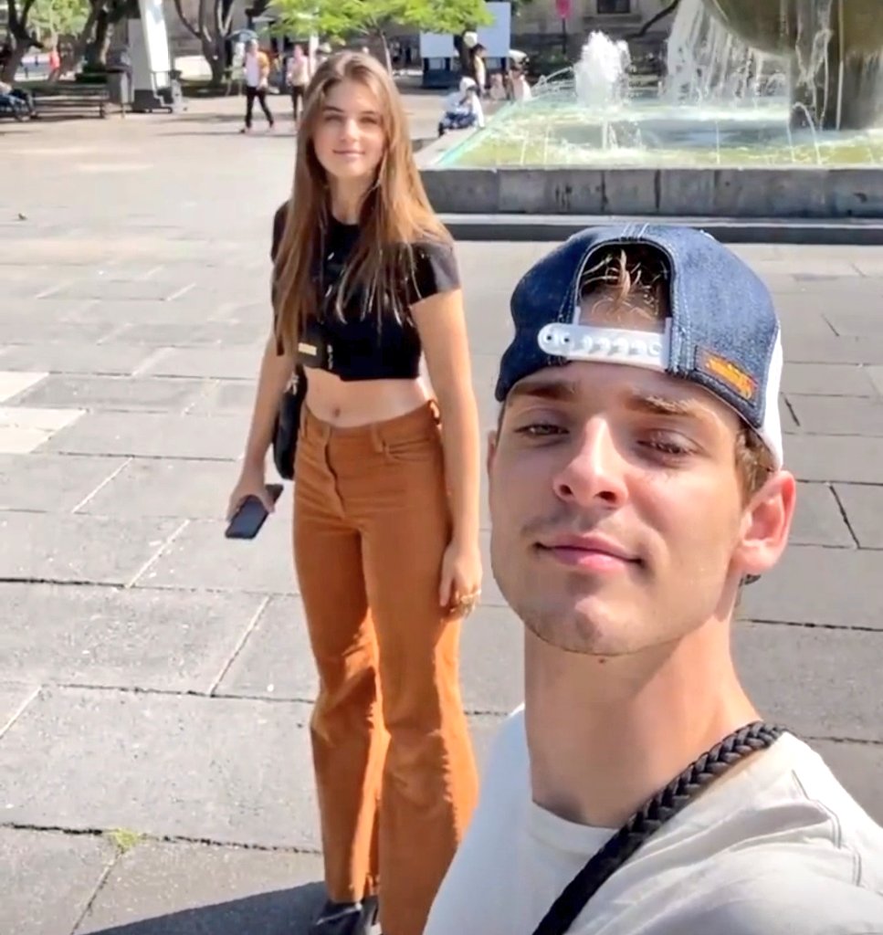 IsaaStann's tweet photo. Meus lindos https://t.co/qx7yxzi49D