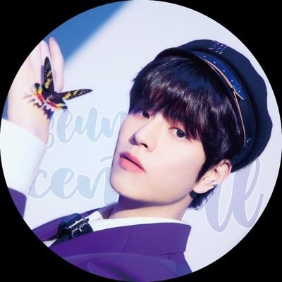 WORLDMUSICAWARD's tweet photo. #StrayKids's #Seungmin turns 22 and trends at #1 Worldwide on Twitter with #PerfectPitchSeungminDay!👏🎂2️⃣2️⃣🎉💥🥇🌎❤️‍🔥👑❤️ https://t.co/Zy6L1vWWP0