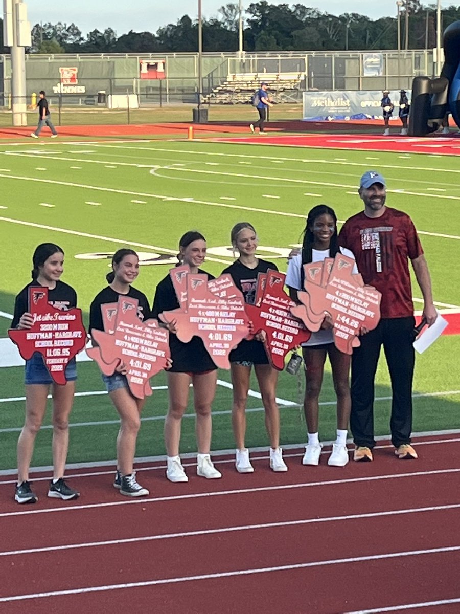 Last Friday these 5 ladies were recognized for breaking school records (SR) during the 2022 Track &amp; Field season.
Left to right: Jetzibe Trevino 3200 SR, Rika Witt 4x2 &amp; 4x4 SR, Lilly Sarbeck 4x2 &amp; 4x4 SR, Lexi Rousseau 4x2 &amp; 4x4 SR, and Jade Williams 300 H, LJ, &amp; 4x2 SR