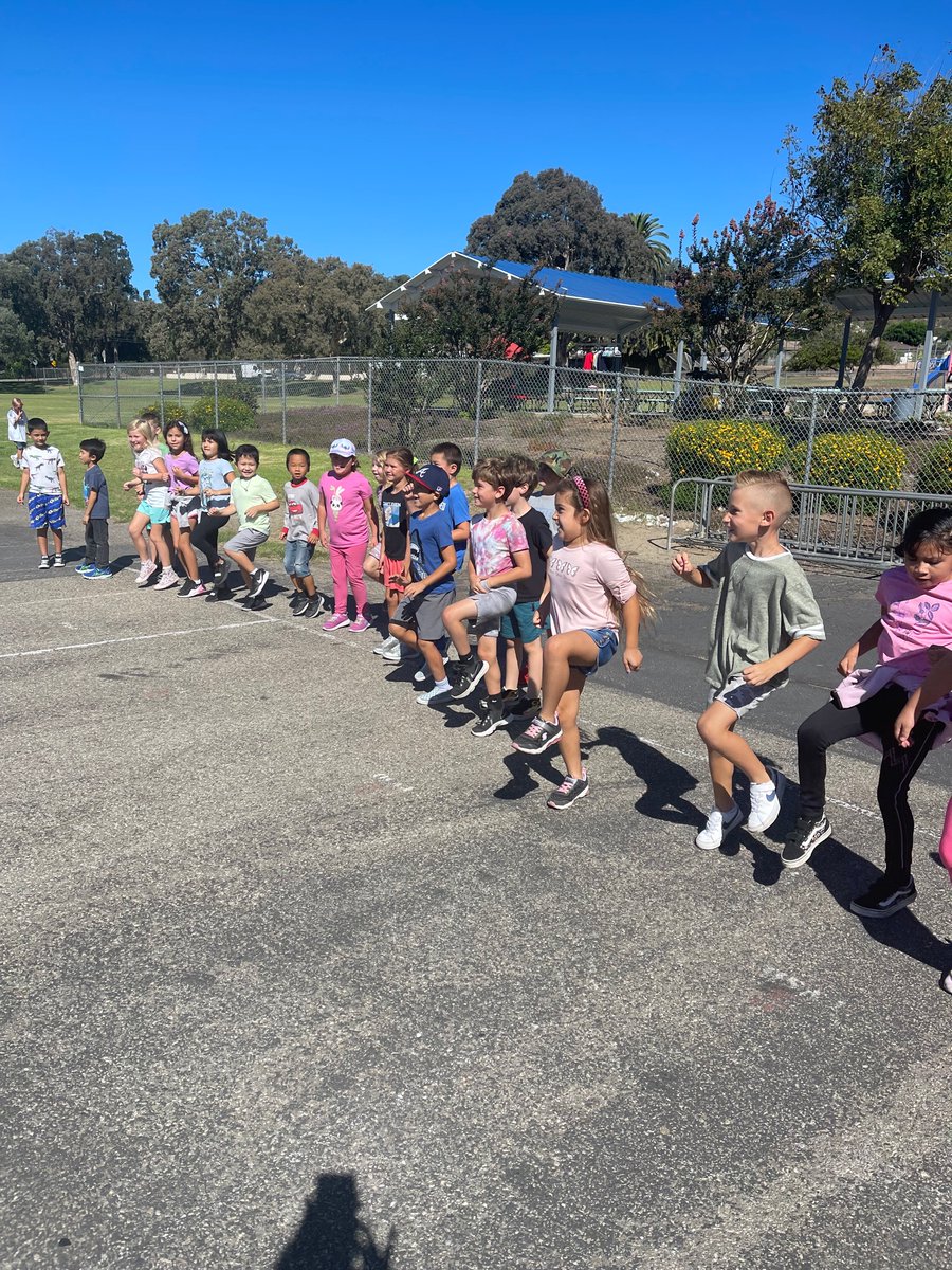 KainsLions's tweet photo. We had a great time at PE with Coach Faith from the YMCA! Thank you CHSA PTC for making the arrangements for our school! #chsarocks https://t.co/25rqsR4vDD