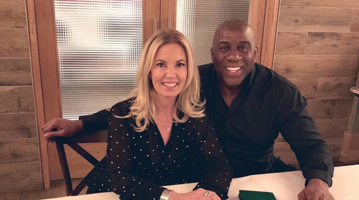 MagicJohnson's tweet photo. I want to thank Lakers owner Jeanie Buss for making sure that the @Lakers Showtime Reunion was first class in every way! @JeanieBuss https://t.co/DIB7Xpvv3u
