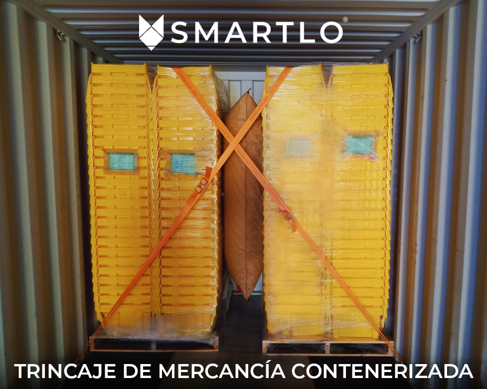 smartlomx's tweet photo. ¡MIÉRCOLES DE TRINCAJE!

En SMARTLO contamos con servicio de trincaje de mercancía en contenedor cerrado, donde aseguramos tu carga con bandas de alta tensión certificadas por AAR y distribuimos dunnage bags entre las unidades y el contenedor para evitar algún tipo de contacto. https://t.co/ERidiM32M1
