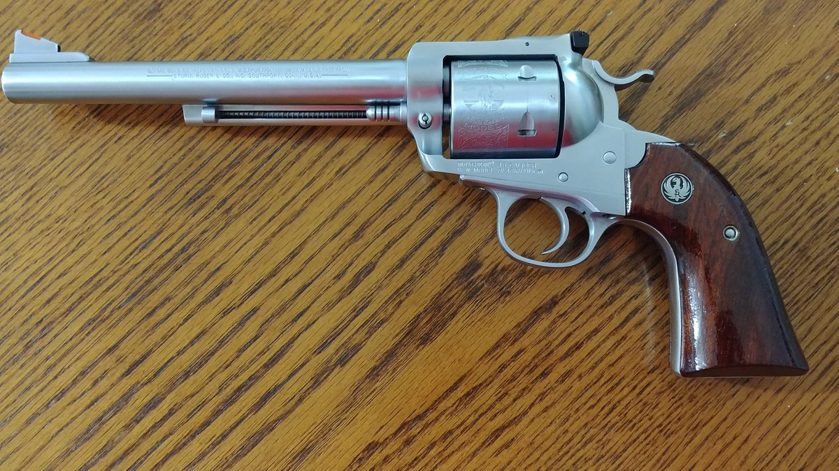 dcp1911's tweet photo. @MidwayUSA Ruger Bisley Blackhawk in a .45 https://t.co/bFNWcPxHOw