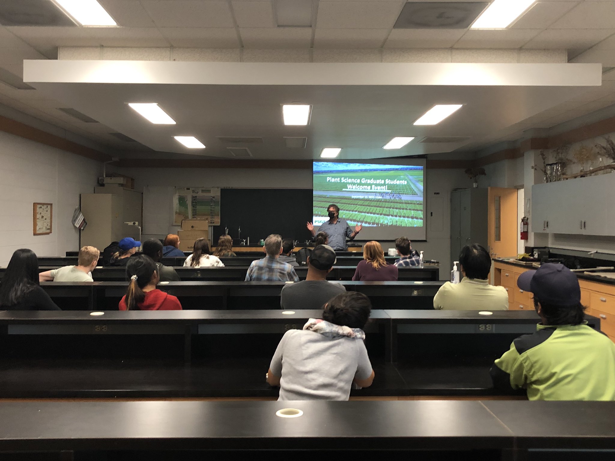 Usask Plant Sciences GSA on Twitter to all the new and