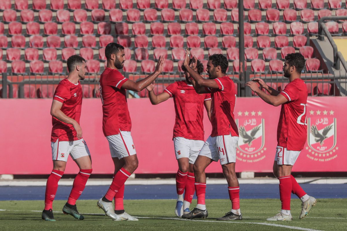 AlAhlyFc1907's tweet photo. 📸| لقطات من فوز فريقنا على حساب بتروجيت وديًا بنتيجة 5-1 🦅 https://t.co/9DkBGokms7
