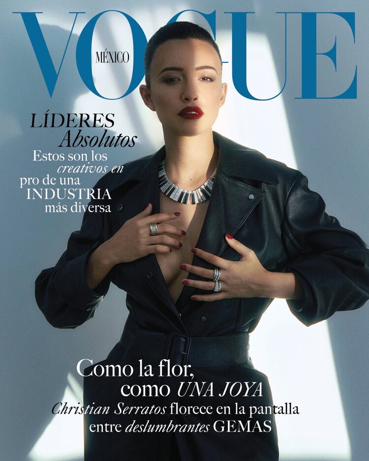 TWDsGirls's tweet photo. فتاة الميلاد في احد جلساتها التصويرية لدى مجلة VOGUE هذه السنة 💛: https://t.co/Zjkl9M7jPl
