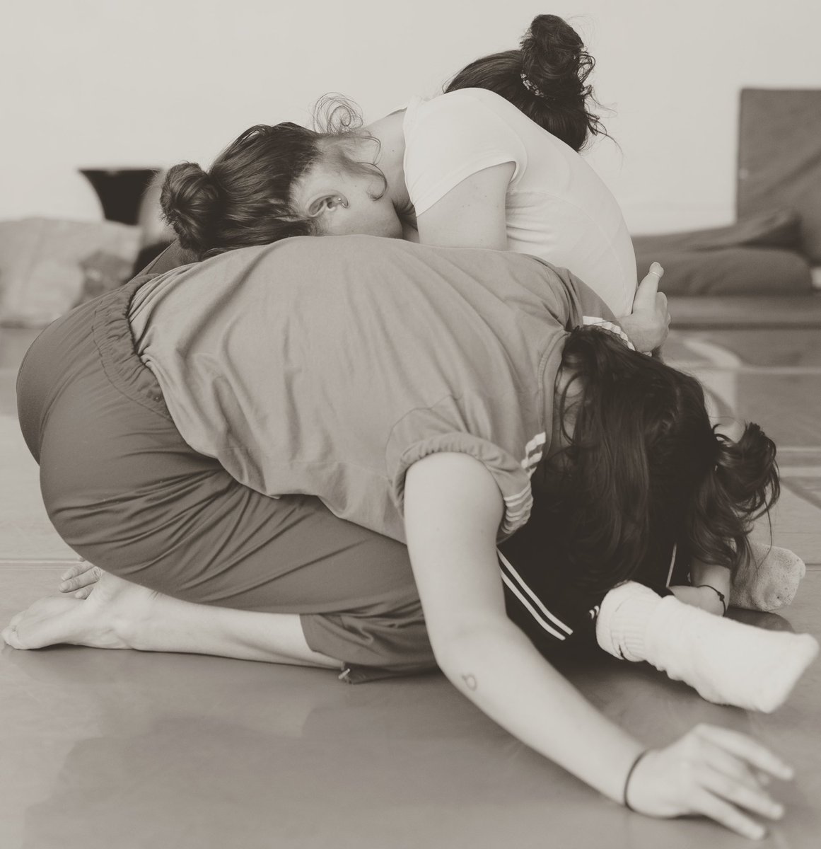 Fantastic opportunity for young people this Saturday if you love dance! Perhaps you are studying GCSE Dance? This free dance workshop also gives you free entry to the <a href="/ThriveDanceUK/">Thrive Dance</a> performance on the same day.💃Book your place here bristolmuseums.org.uk/m-shed/whats-o…