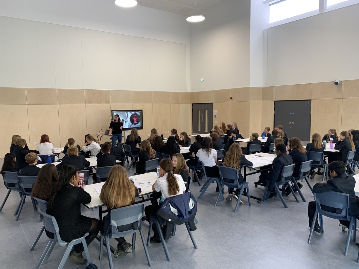 wlwinchburgh_ac's tweet photo. Thanks again to @Tree_Of for working in partnership with us during our S1 Leadership Conference this morning. Thanks also to our pupils for your hard work and contributions👏 #values #inspiredtolead #legacy https://t.co/pdjtMQljQ0