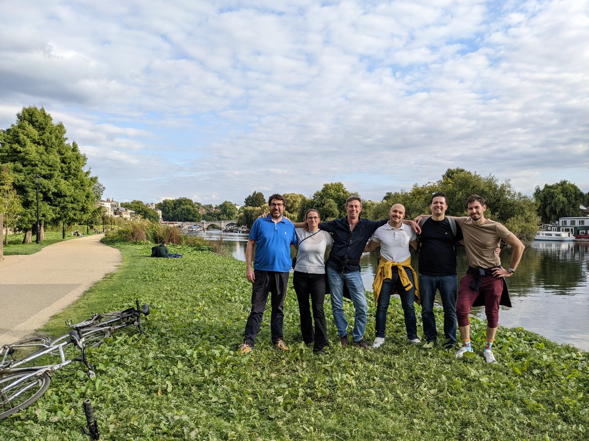 merrypedaller's tweet photo. A stop off @thenewinnham after guests Richmond Park bike tour and last team piccie of the ride by the River Thames in #Richmond
#corporatetour #teambuilding #teambuildingevent #teamjolly #workteamevent #corporateevent
https://t.co/YIXgcSGwvI https://t.co/XW1b2ybyC0