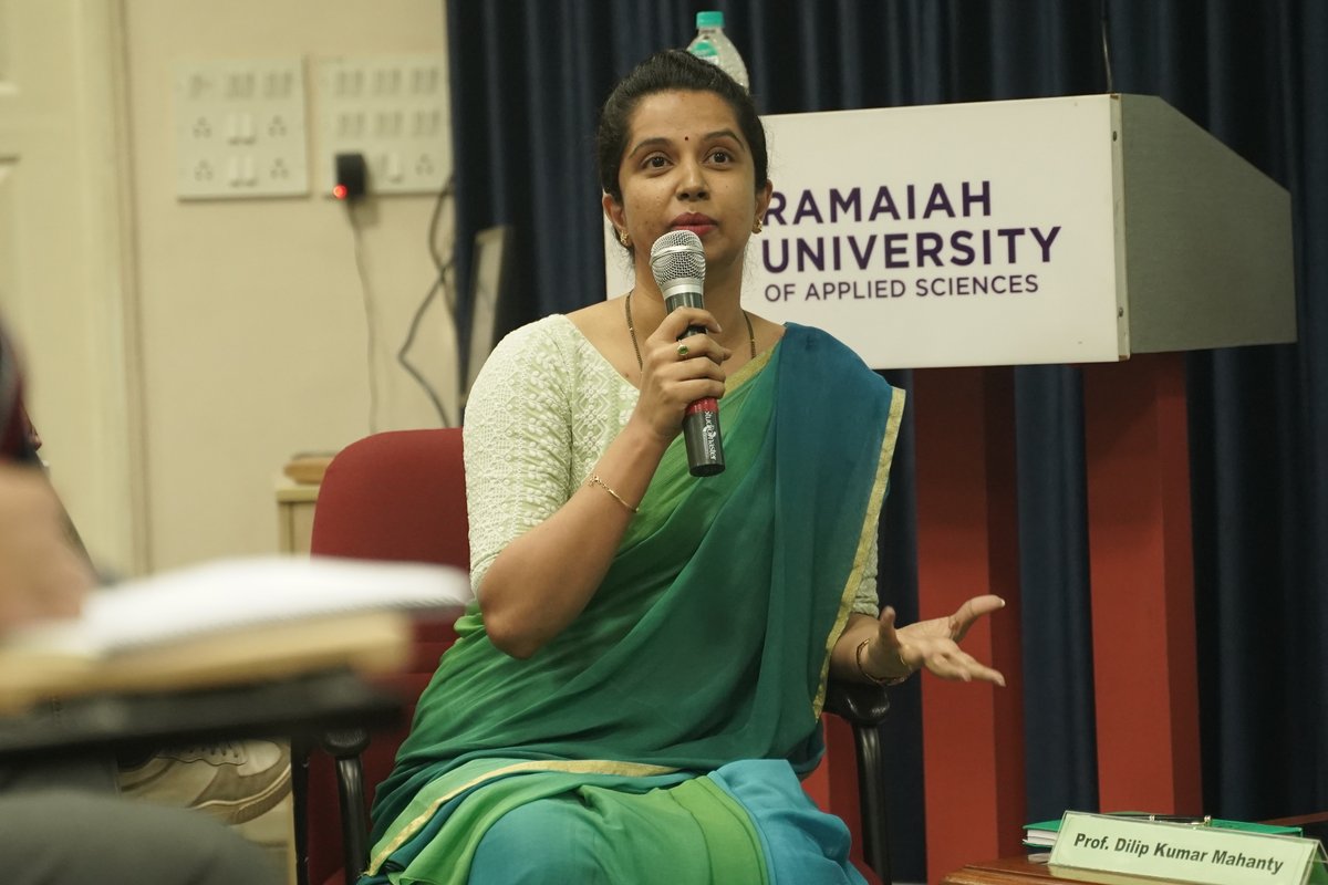 cyberpeacengo's tweet photo. Here're the glimpses from today's #Drive4CyberPeace session at Ramaiah Institute of Technology, #Bengaluru. We thank the dignitaries and the students for an insightful discussion on #DataPrivacy and #DataProtection. It was truly remarkable!
#CyberPeace☮️ #CyberSecurity https://t.co/golXSBotVD
