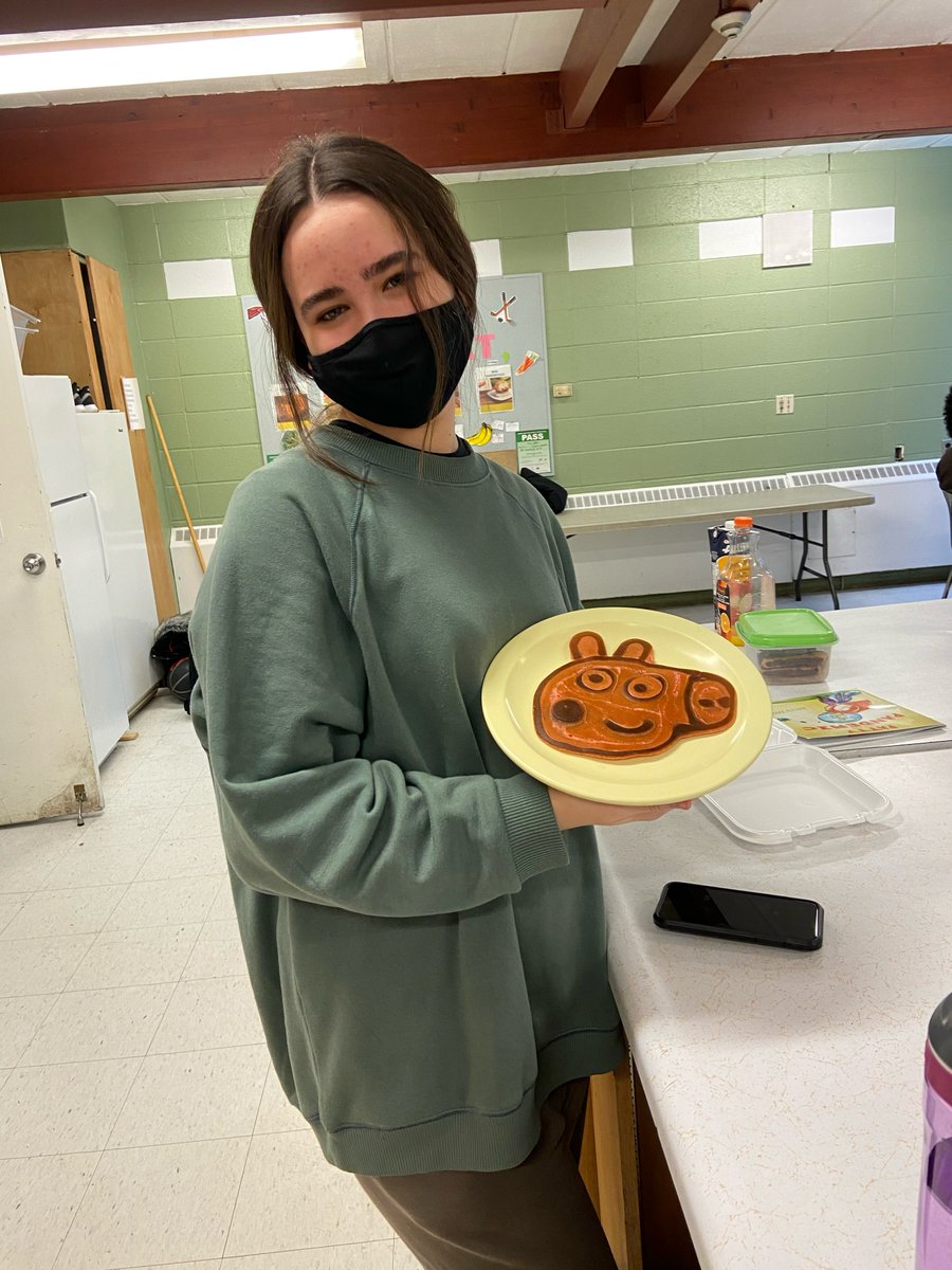 Eva Rothwell Centre tweet media