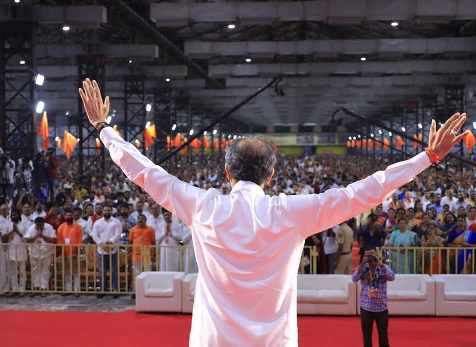 Shindeaniket_07's tweet photo. गटप्रमुख मेळावा तो सिर्फ झाकी हे 'दसरा मेळावा' अभी बाकी हे.🚩💪👑
@SardesaiVarun @AUThackeray @CMOMaharashtra @OfficeofUT @rautsanjay61 @Aniket_Ghule12 @AUThackeray https://t.co/pumLqHFB5v