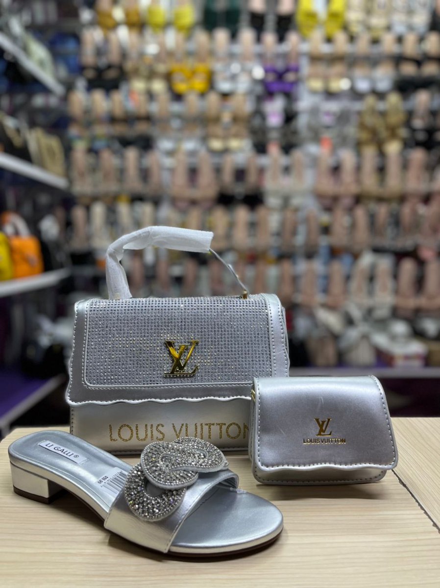 _Syshub's tweet photo. Please support with a RT 🙏

Matched Set🔥🔥

Price - 17k

Location - Kaduna/Kano

Dm or WhatsApp - https://t.co/ODFOIWvsWM

Nationwide 🚚 https://t.co/AEGPcpMA6k