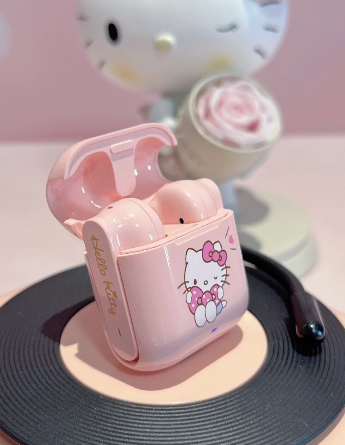 Hello kitty airpods sale