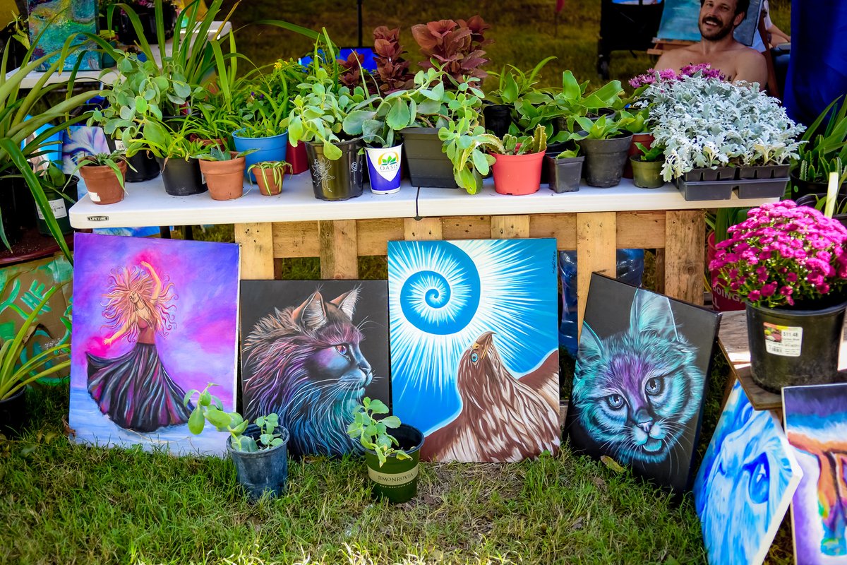 SolarpunkSummit's tweet photo. #SolarpunkSummit supports a healthy and diverse #marketplace. Do you provide products or services that create a more beautiful world? We invite you to #vend with us! Register to ensure a #cabana in the main summit area for the greatest visibility. https://t.co/XG5wzLixUd https://t.co/HvgTh7dQc4