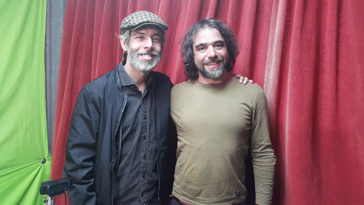 RamCampodonico's tweet photo. Este martes en #ElArcaDeLaCultura homenajeamos en su centenario al bandoneonista #OsvaldoRuggiero, primer bandoneón de la Orq de #OsvaldoPugliese y del #SextetoTango. Tuvimos el gusto de recibir en los estudios la visita de su hijo #AdriánRuggiero ➡️https://t.co/WunP8Rw7jC https://t.co/1EFbel1ZTn