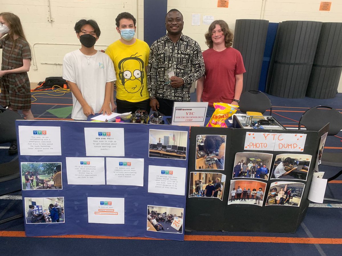 ytcorps's tweet photo. We welcome Prosper Tornyi to Chicago as a US Department of States Fellow. His is part of our after school program at Evanston Township High School and Morton East High school. Prosper is an illustrious, visionary from Ghana. 

https://t.co/E5LkNSynqs https://t.co/e0hA5qINk3
