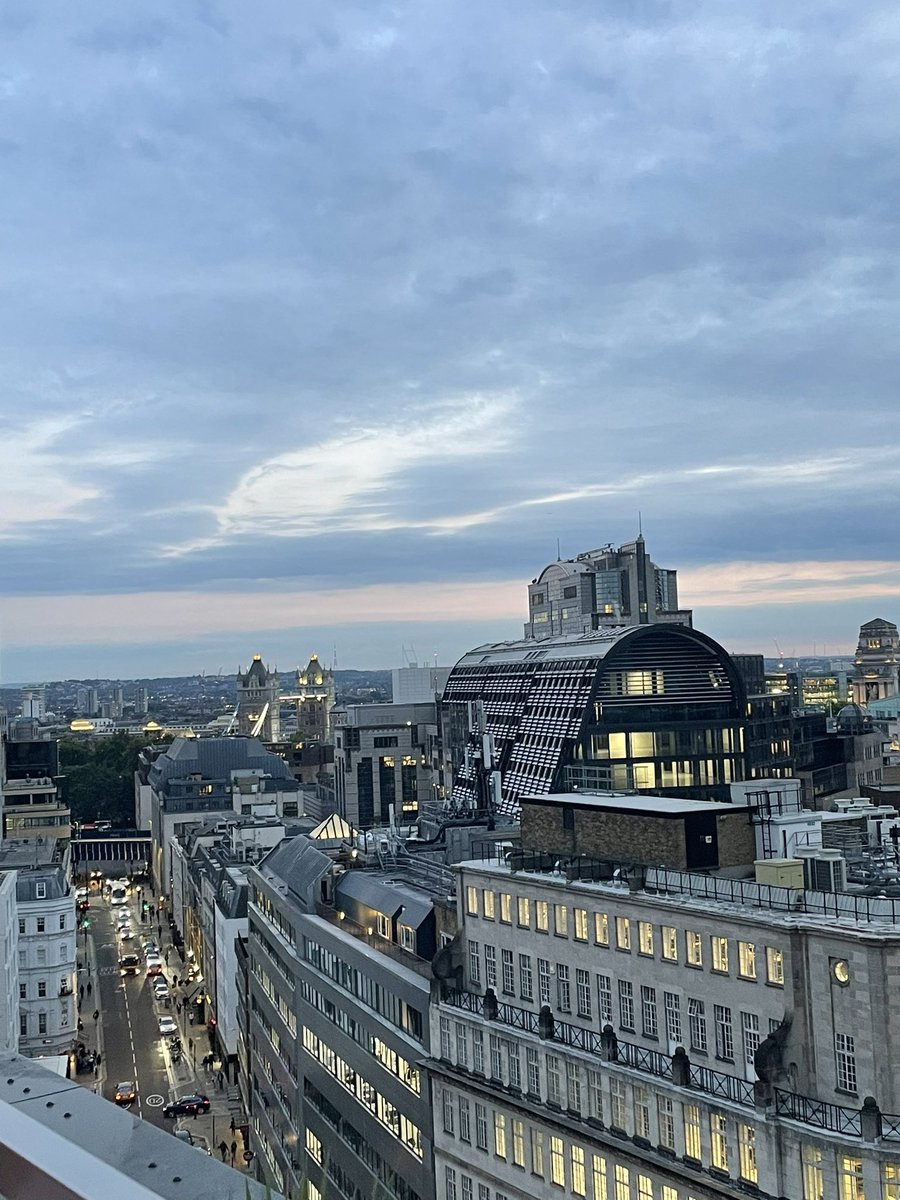 Nothing like ending the #b2bsummit with some rooftop drinks @Talkwalker