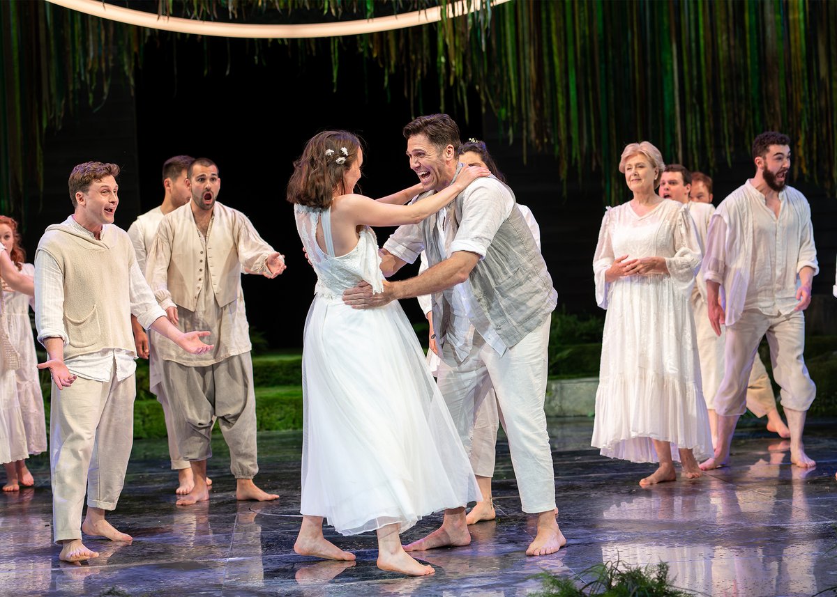 GarsingtonOpera's tweet photo. 🚨 Announcement: Orfeo is coming to @OperaVision_eu 🚨
We're so excited to share this production with the world 🌍
Our 2022 production of #Monteverdi's #Orfeo will be available to watch for free for 6 months from Friday 21 October 🥳
#OperaVision @EnglishConcert #OperaOnline https://t.co/Hi27FUafVW