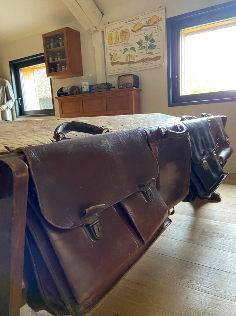 OuSortirEn's tweet photo. 😍 L'Écomusée de la Forêt d'Orient dans l'Aube !
🏫 C'est un Gardien de la mémoire des hommes et des traditions...👩🏫 > https://t.co/gGJBmFe51b
#ecomusee #aube #champagneardenne #ousortiren #quefaireen https://t.co/5siS97nyoA