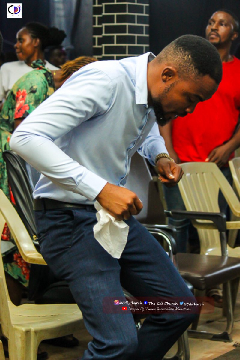 CdiChurch's tweet photo. PRE-PUSH 3.0 | Live Service
Still, streaming on youtube
Join us π
https://t.co/4hhO2goOtX
#PstKcAhaiwe
#push3
#PrePush https://t.co/MhkeN3BxHk