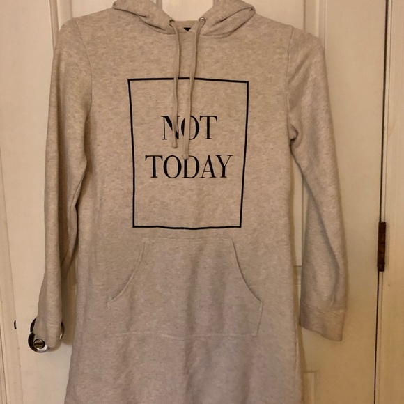 snipsnipchick's tweet image. So good I had to share! Check out all the items I&apos;m loving on @Poshmarkapp #poshmark #fashion #style #shopmycloset #forever21 #converse: posh.mk/YZ9ehRXFvtb