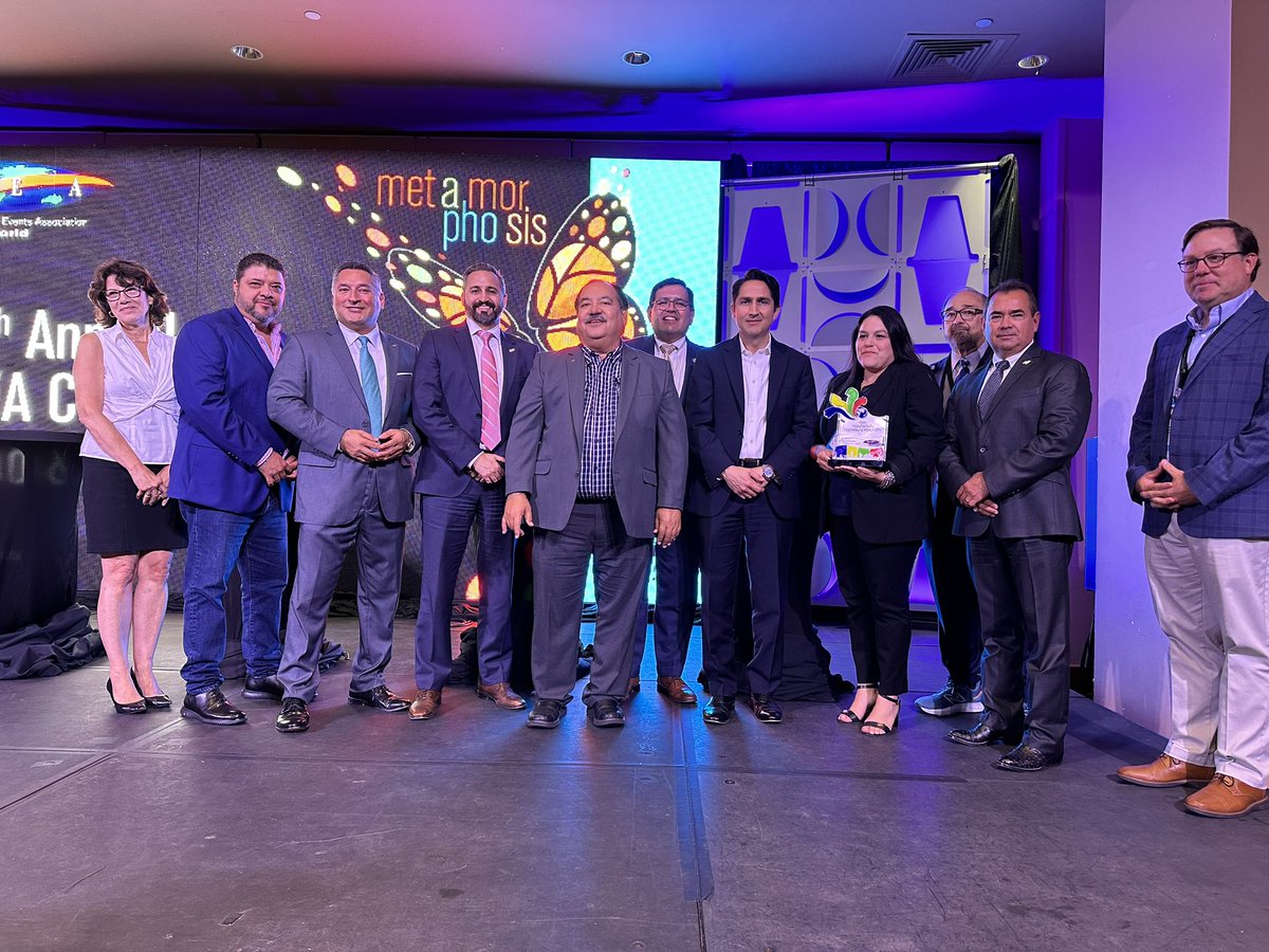 CityofMcAllen's tweet photo. 👏🏻 The City of McAllen wins the @IFEAWorld World Festival and Event City award. 

The recognition highlights the city’s continued dedication and efforts to the more than 800 yearly events which bring both residents and visitors together to enjoy everything McAllen has to offer. https://t.co/trQVjpfTIp