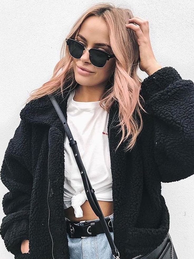 httpchieze's tweet photo. 🥼🧥Rekomendasi Jacket Sherpa Kece 🧥🥼

- A Thread - https://t.co/Sr6BEinKj8