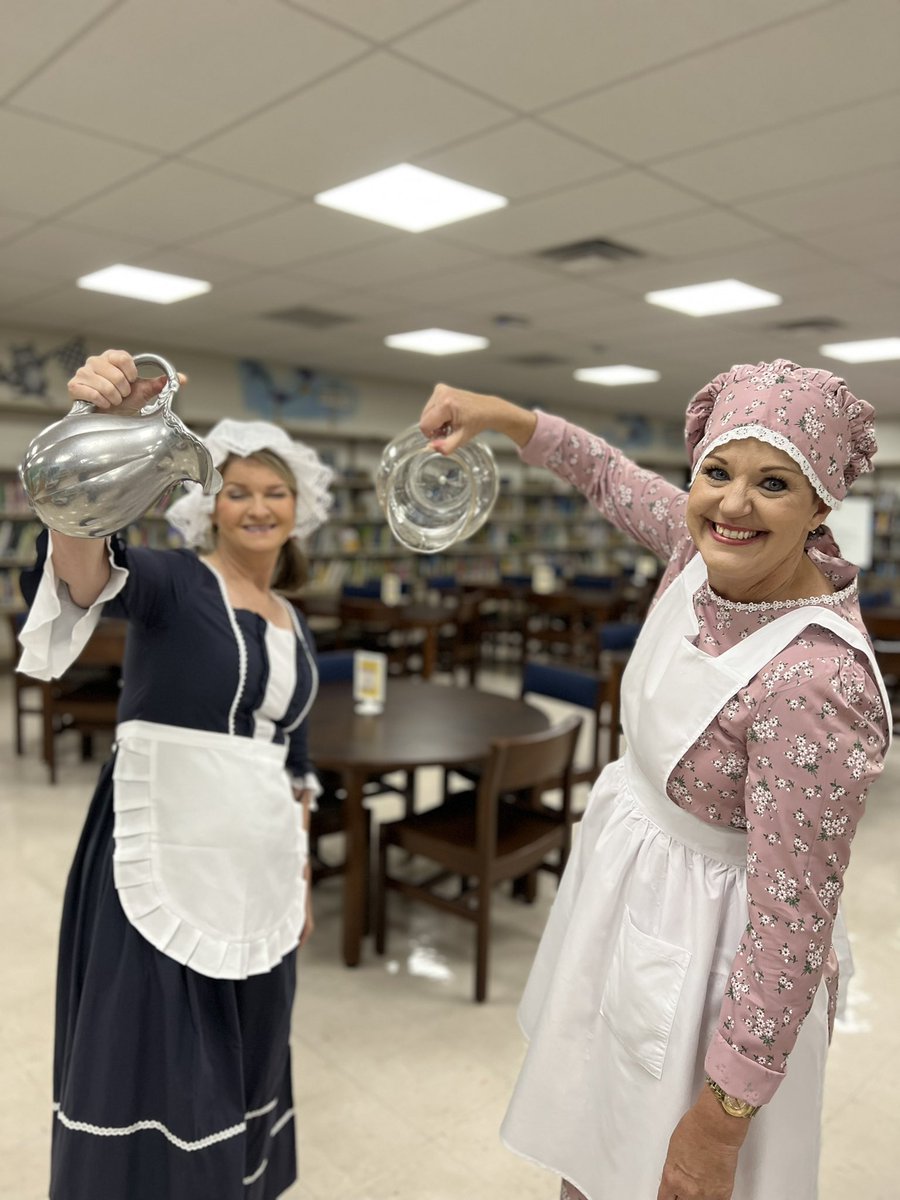 Robinson Elementary (@hcpsrobinsones) on Twitter photo This is how Mrs.Knight & Mrs Rowland make reading FUN!! Molly Pitcher comes alive in these classrooms. <a href="/HillsboroughSch/">Hillsborough Schools</a> <a href="/stephbiko23/">Stephanie Bikowski, NBCT</a> This is how Mrs.Knight & Mrs Rowland make reading FUN!! Molly Pitcher comes alive in these classrooms. <a href="/HillsboroughSch/">Hillsborough Schools</a> <a href="/stephbiko23/">Stephanie Bikowski, NBCT</a>