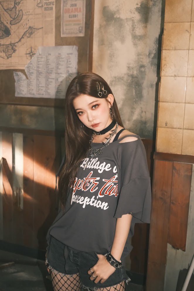FranceBilllie's tweet photo. 21.09.22 | Trad 

[#MOONSUA] Tsuki est née quand la lune brillait le plus🐰Ce soir sera plus beau et lumineux grâce à toi. Merci d’être née et d’être avec Billlie. Je vais prendre beaucoup de photos de toi sur mon appareil photo, je t’aime, Suki Suki Daisuki🌙

#Billlie_Letter https://t.co/WPpm87732n