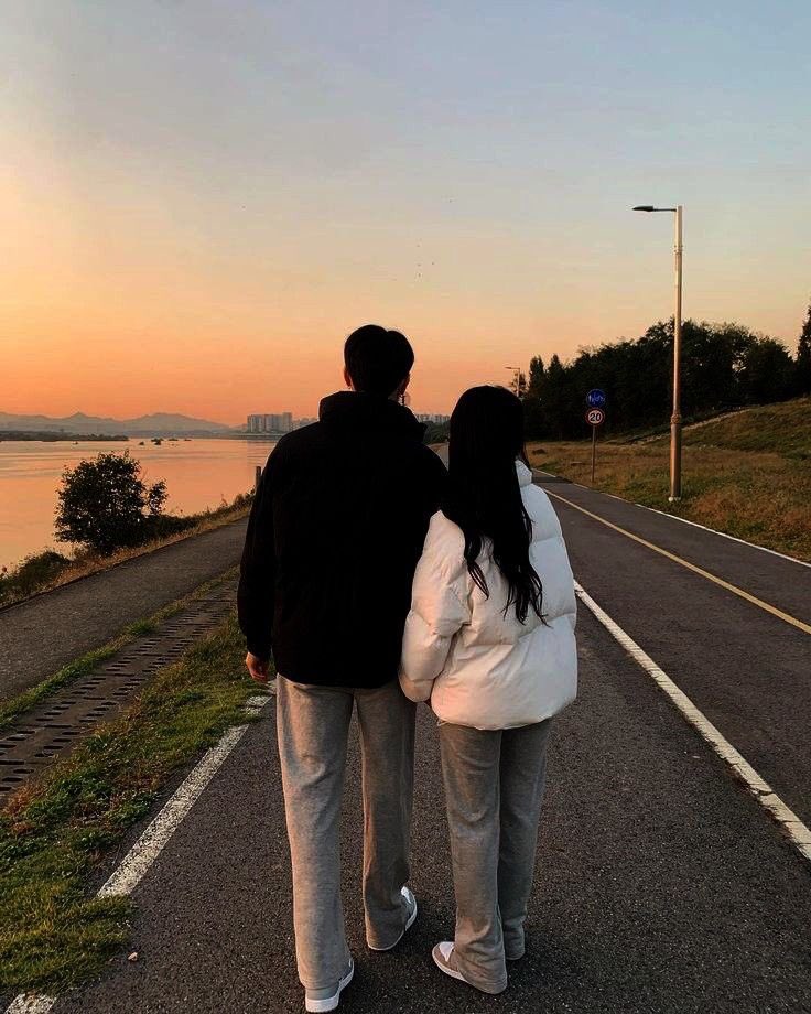 ㅤㅤ
ㅤㅤㅤcɑuse we’ɾe collecᴛıng 
ㅤㅤ     ····───  𝑚 𝑜 𝑚 𝑒 𝑛 𝑡 𝑠 ♡
ㅤㅤ     ᴛɑᴛᴛoos  on  mʏ  mınd
ㅤㅤㅤ