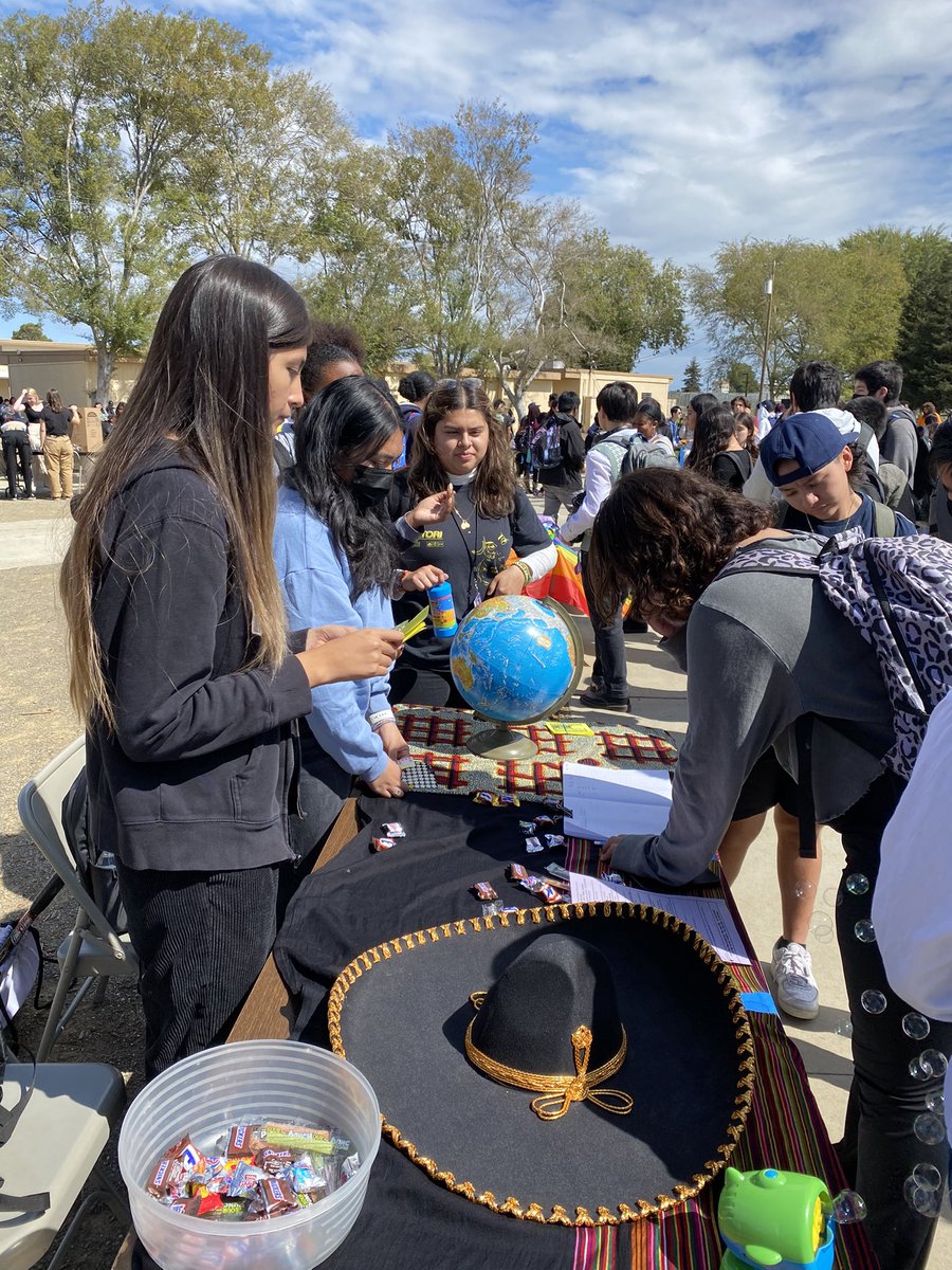 Vanessa Walling-Sisi tweet media