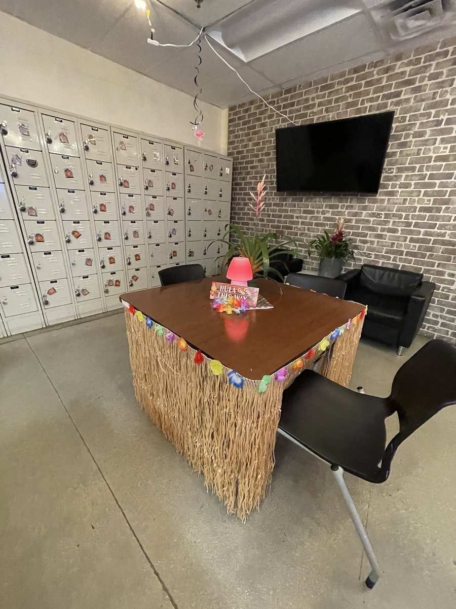 Blanca Feyjoo/ASM 6315 tweet media