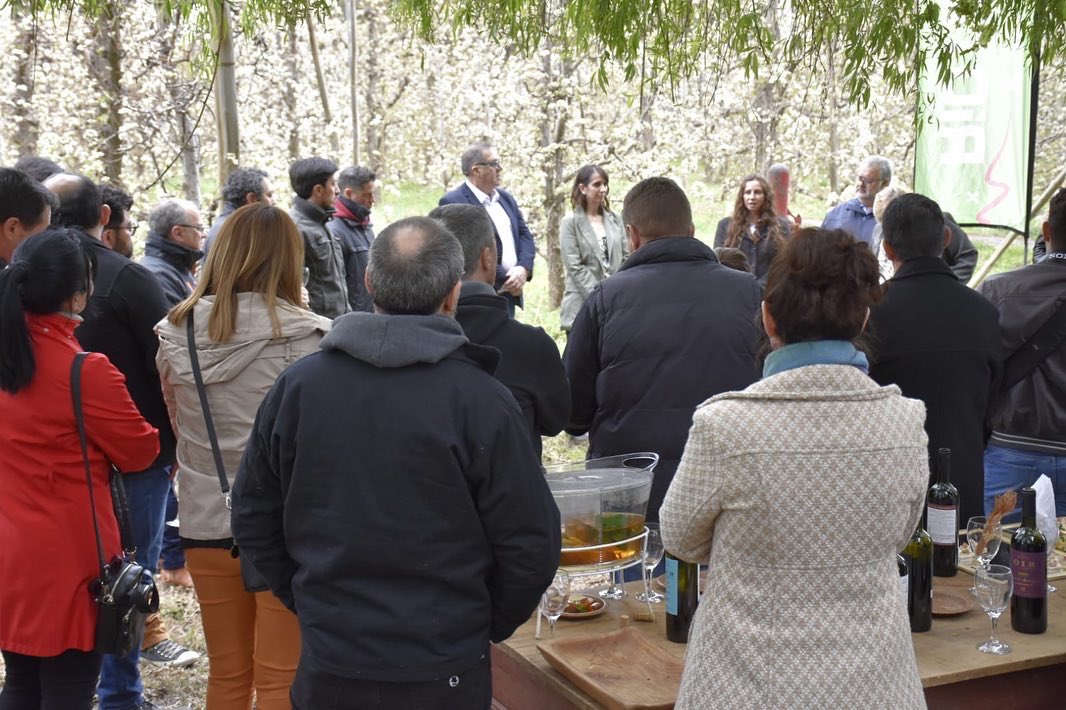 🌸 <a href="/RioNegroTurismo/">Río Negro Turismo</a> inauguró la Temporada de Primavera  2022 de la Región de los Valles, en la <a href="/BodegaFavretto/">Bodega Favretto</a> de #VillaRegina. 

#SentíLoEpico
<a href="/marthavelezrn/">Martha Vélez</a> <a href="/rionegrogob/">Gobierno de Río Negro</a>