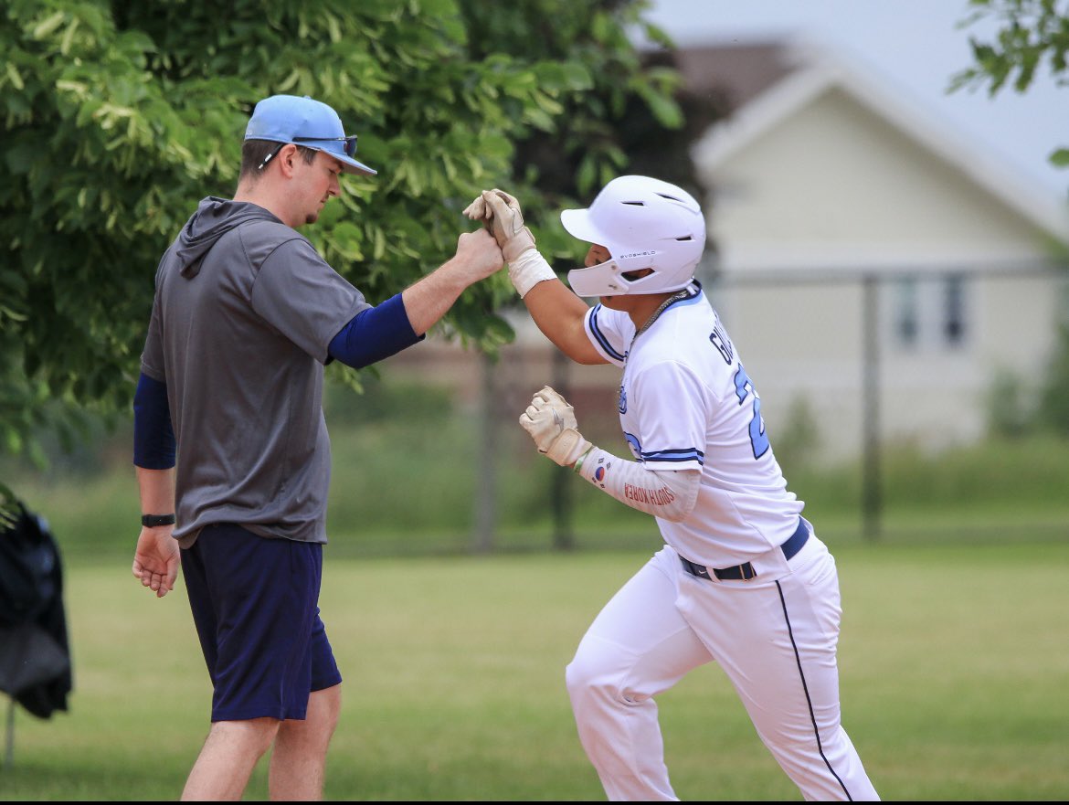CGillette_2023's tweet photo. 100% Committed. I would like to thank all of my Coaches, Family, and Friends. I am blessed for the opportunity and will make the most of it. Thank you @herrenc for the opportunity and I am ready to get to work next year @CoachMcCloy @thessmrburns @connorwalsh1134 @MidwestFuture https://t.co/ff0fn1dzvL