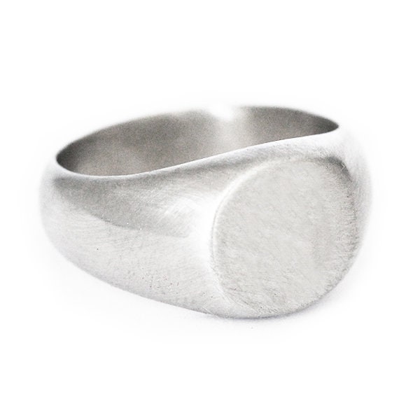 CDJewellery's tweet photo. Excited to share the latest addition to my #etsy shop: Antique Signet Personalised Rings, Stainless Ring Men Matte Oxidized Rustic Jewellery, Dark Silver Man Geometric Fashion Jewelry https://t.co/iYtaScqJoQ #silver #no #gray #unisexadults #stainlesssteel #silverringme https://t.co/gNaInRXuB0