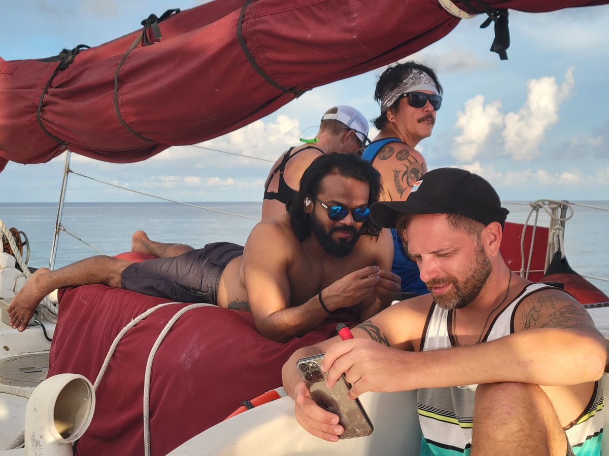 DSValkyries's tweet photo. Each retreat, this area of the boat becomes the space everyone rushes to claim for naps. During Op Niagara, this became a space to gather together and share. What an incredible week!
#mindbodysoul #alternativetherapy #Veterans #PTSD #divetherapy https://t.co/Yma3jTnCRu