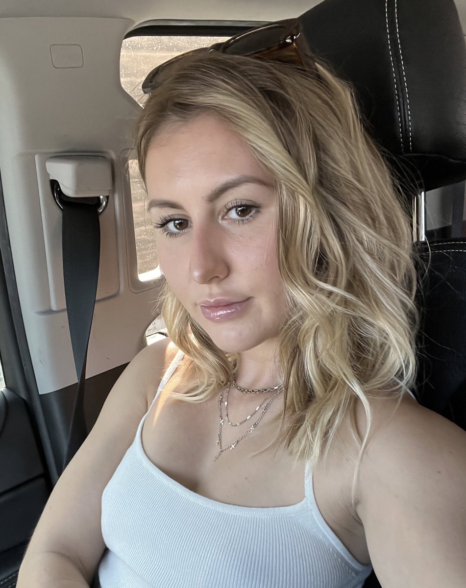 Paige Owens on Twitter: "Blonde or brown??? What do we think? 🤔"