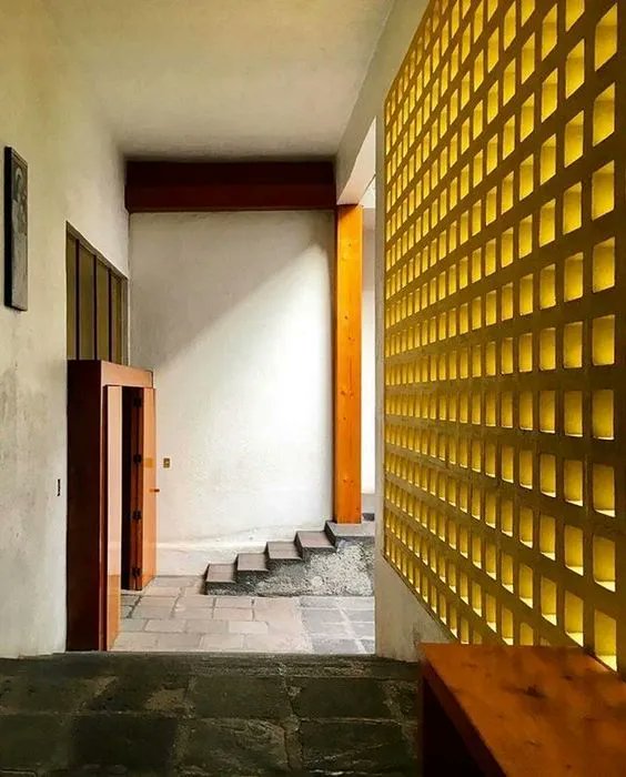 retokommerling's tweet photo. #ClasicosDeArquitectura _
Luis Barragán.
#Arquitectura #Architecture https://t.co/m56j6NV7de