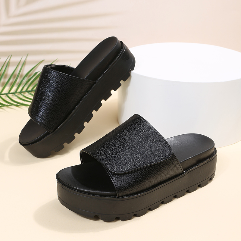 PlinioImportado's tweet photo. Rimocy Sandália em Plutônio Couro Plataforma Robusta Solado Antiderrapante.🥰

Frete Grátis para todo Brasil!

#moda #modafeminina #calçados #tenisfeminino #calçadosfemininos #stile #fy #fyp #fypシ #fypシviral https://t.co/NwIC8UTYrX