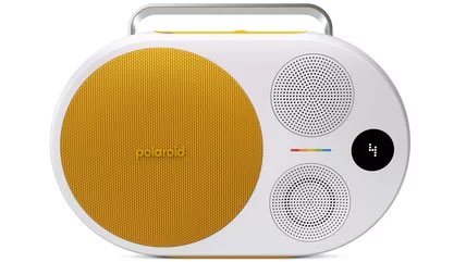goando's tweet photo. PolaroidがBluetoothスピーカーを発売。

1948年にインスタントカメラのヒット商品を登場させて以来、初めて音響機器を手がける。

Polaroidのシグネチャーデザインを取り入れたプロダクトデザイン。

Polaroid Shifts To Music With Bluetooth Speakers And Streaming Radio
https://t.co/2hobuKjek0 https://t.co/n7ssIdyjJT