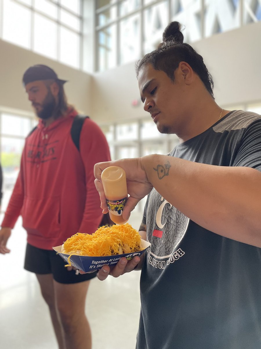 Skyline Chili tweet media