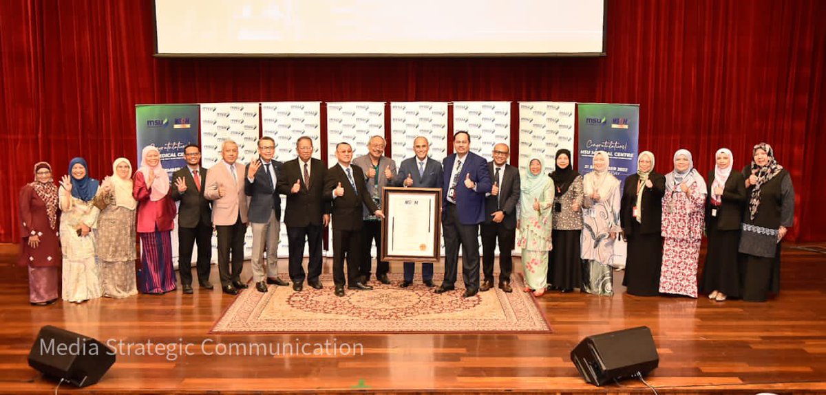 Congrats to the management & staff team at @msumcmalaysia and @MSUmalaysia for being awarded the 4-year accreditation by the Malaysian Society for Quality in Health @MsqhOfficial. Teamwork for #caringhealingeducating initiatives towards high quality culture. Well done! #MSUMC