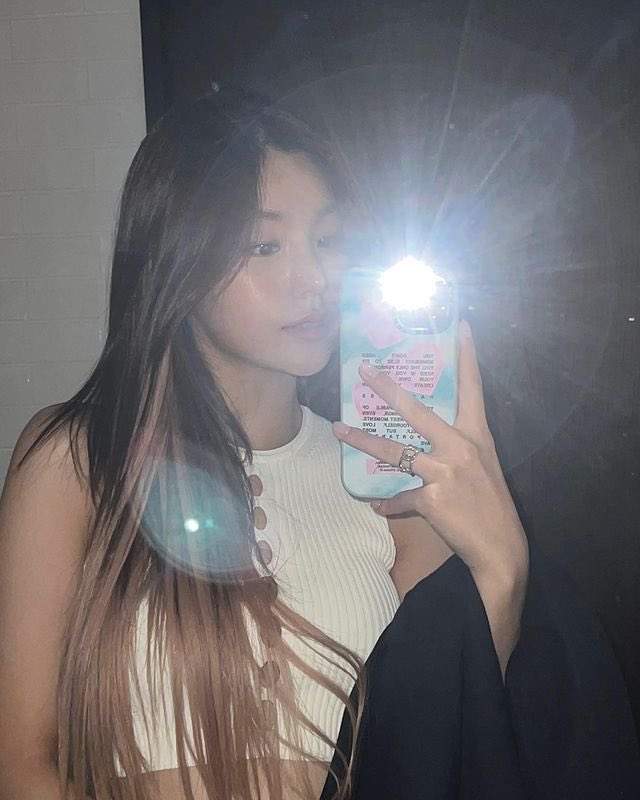 only4itzy's tweet photo. (2/2) @ITZYofficial #ITZY #있지 #YEJI #예지 https://t.co/Tqs5WcCHpz
