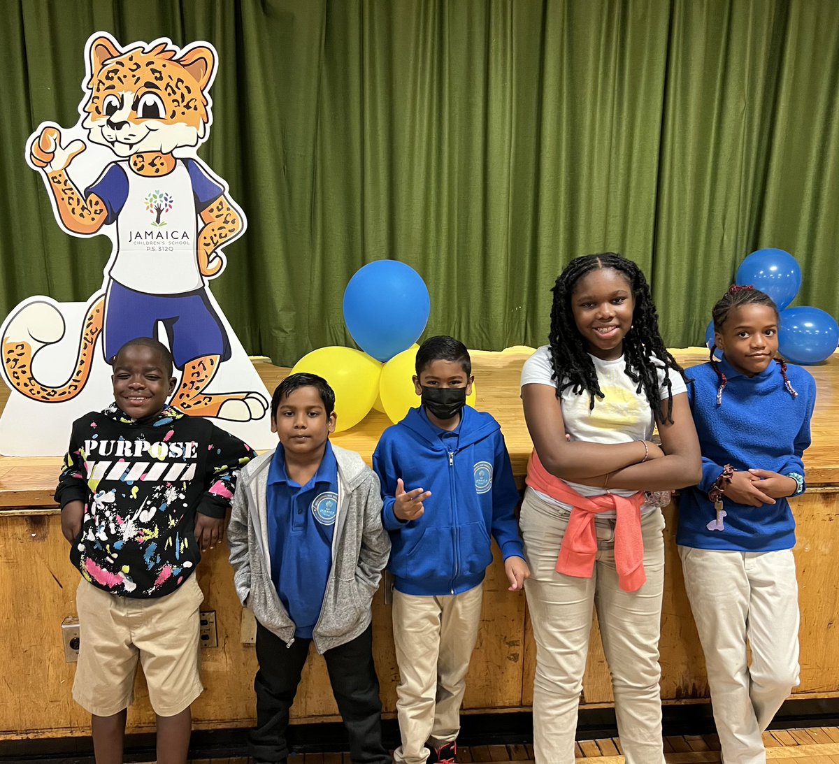JCS312Q's tweet photo. Today our Kindergarten and Fifth Grade Jaguars attended our JCS Commitment Ceremony and made a pledge to be the best that they can be! #jcspride #weroar https://t.co/oP2hW4pRf1